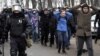 Около 60% россиян не чувствуют, что их защищает закон – "Левада-Центр"
